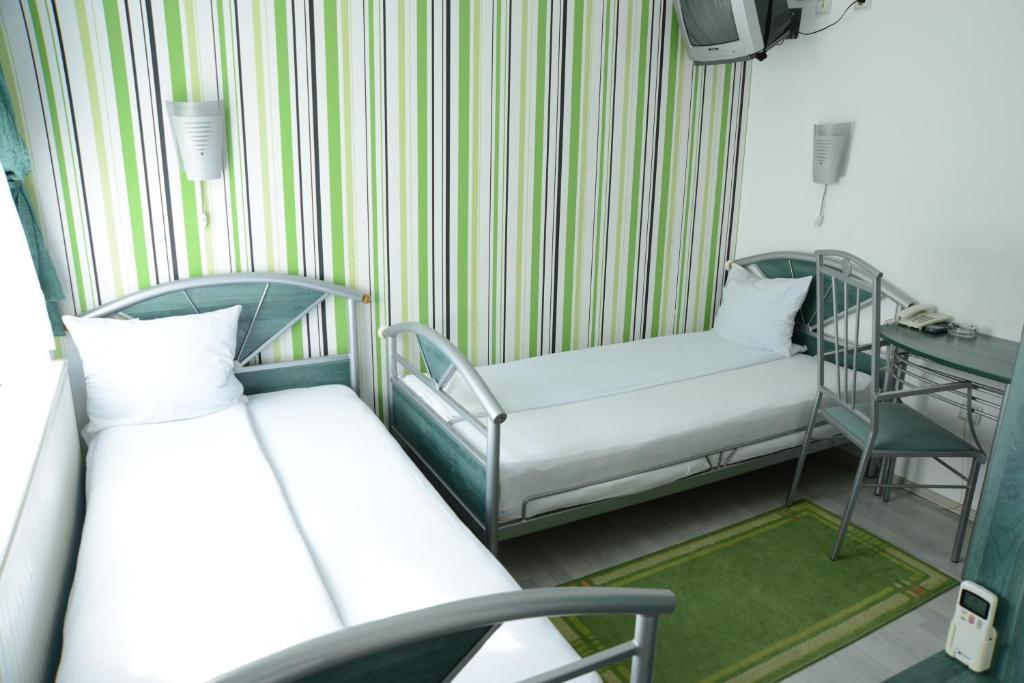 קרגיובאק Hotel Zeneva חדר תמונה