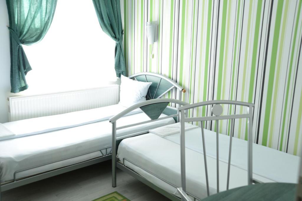 קרגיובאק Hotel Zeneva חדר תמונה