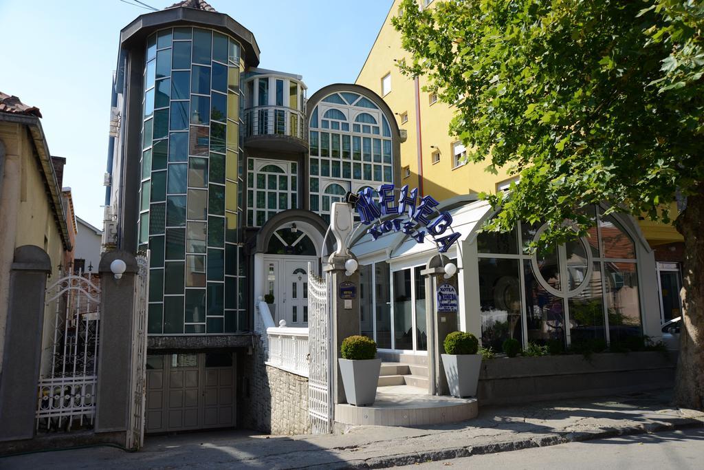 קרגיובאק Hotel Zeneva מראה חיצוני תמונה